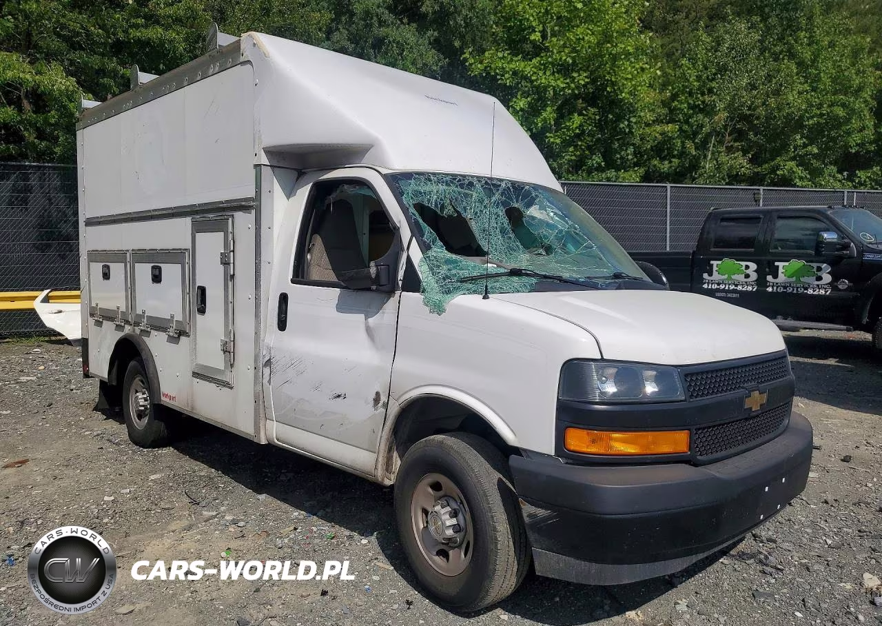 2025 Chevrolet Express G3500 VIN:1HA0GRF77SN000311 - 4
