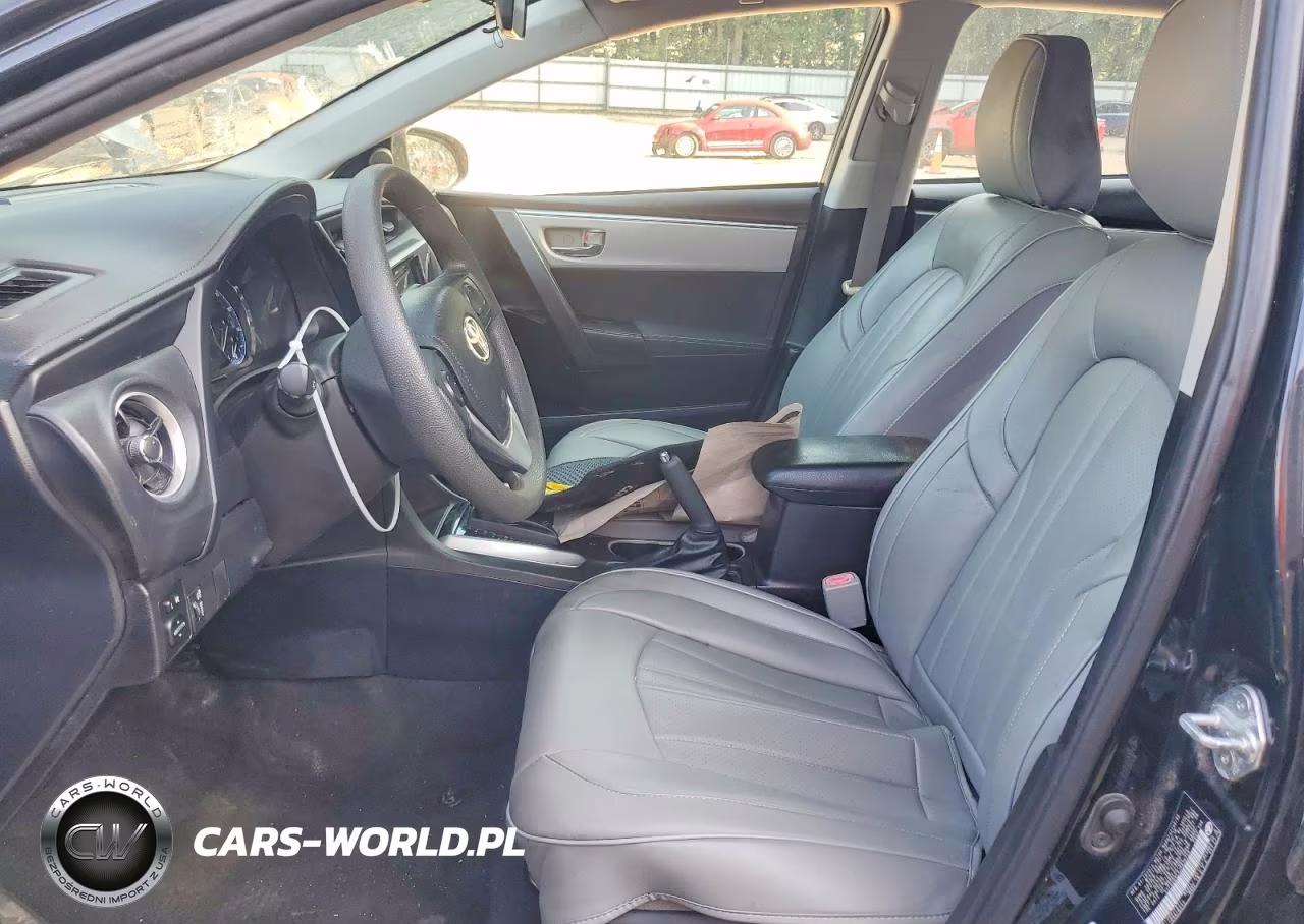 2018 Toyota Corolla Le VIN:5YFBURHEXJP836259 - 7