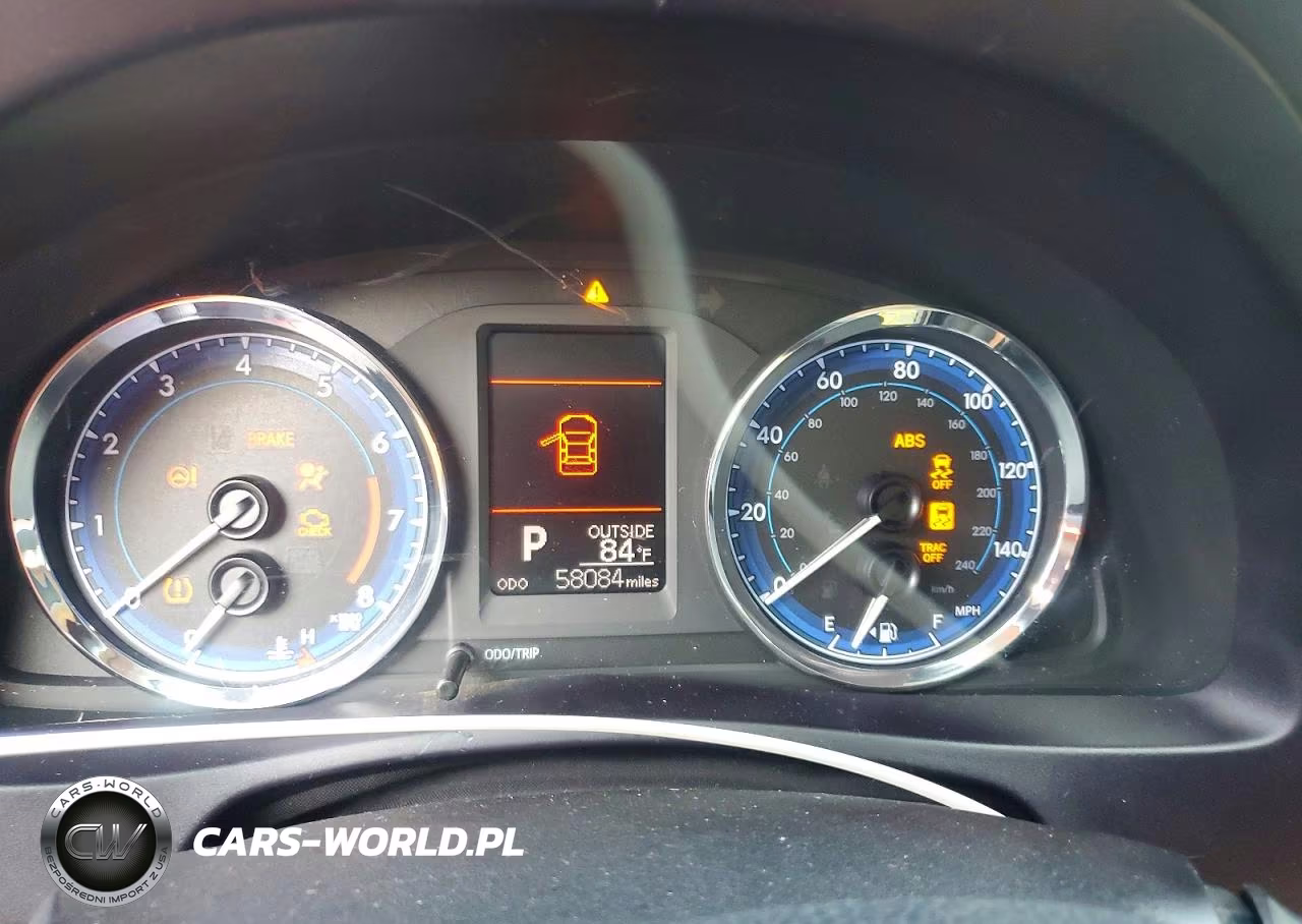 2018 Toyota Corolla Le VIN:5YFBURHEXJP836259 - 9