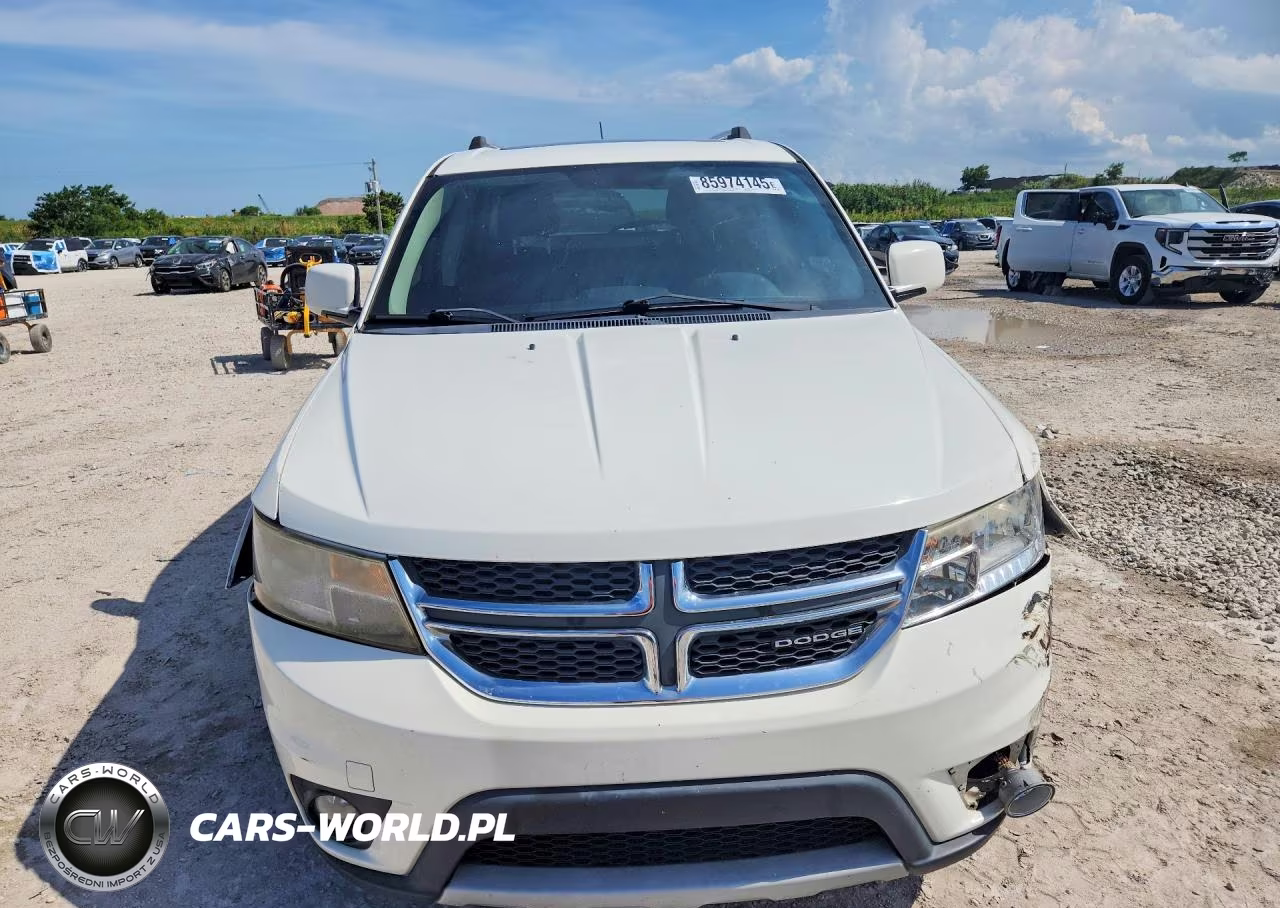 2011 Dodge Journey Crew VIN:3D4PG3FG6BT551137 - 5