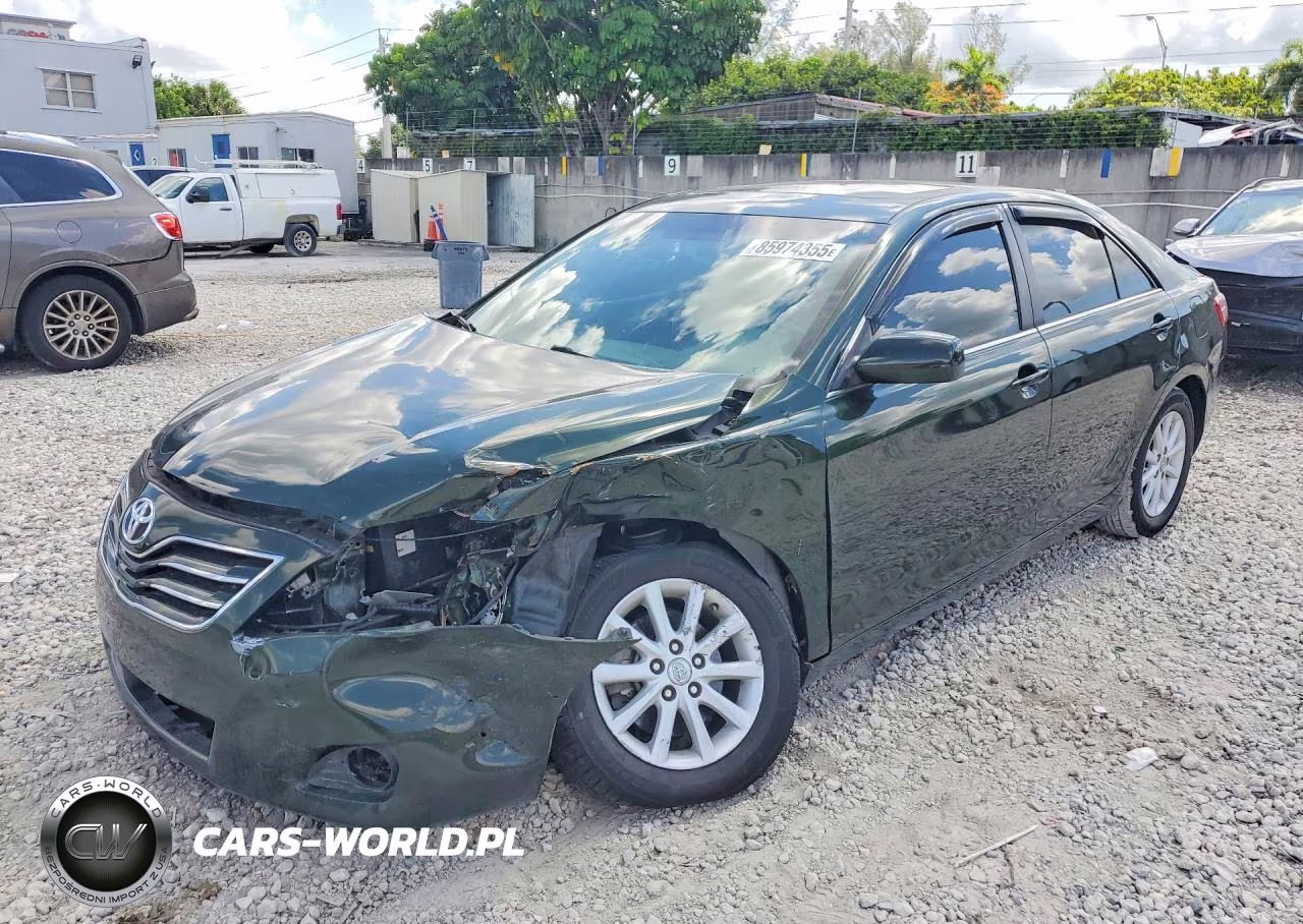 2010 Toyota Camry Xle – zdjęcie 1 z 12