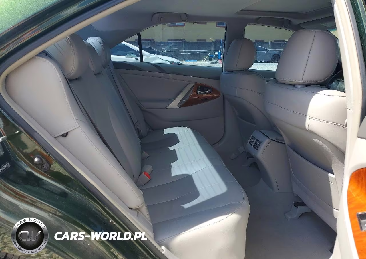 2010 Toyota Camry Xle VIN:4T4BF3EK3AR021178 - 10
