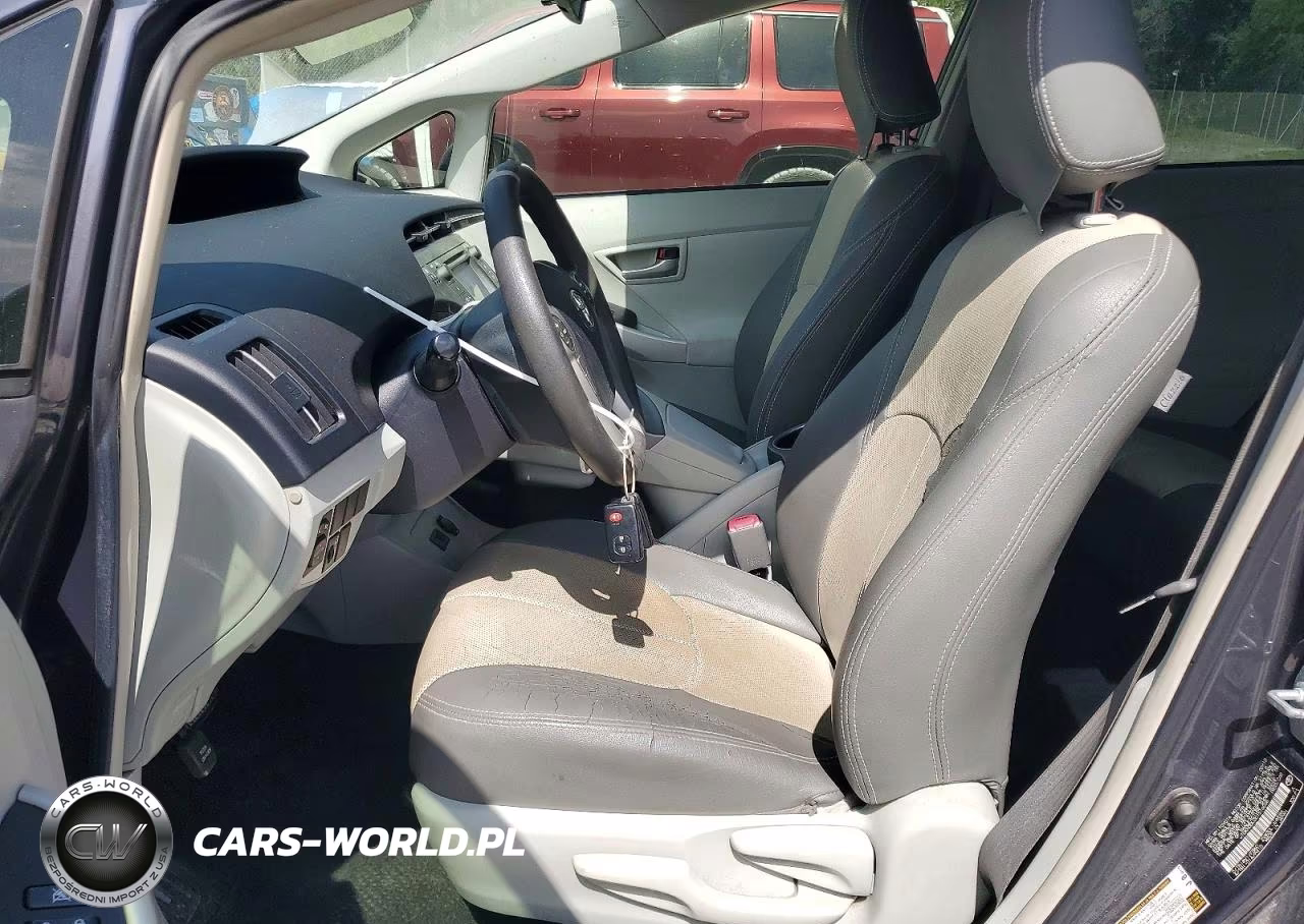 2012 Toyota Prius Three VIN:JTDKN3DU3C1516036 - 7
