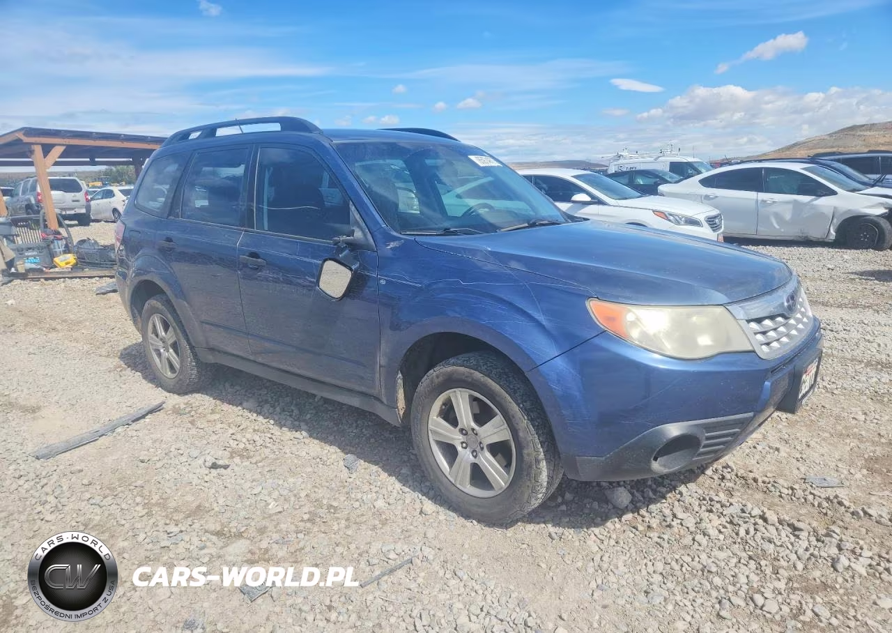 2011 Subaru Forester 2.5X VIN:JF2SHABC7BH737541 - 4