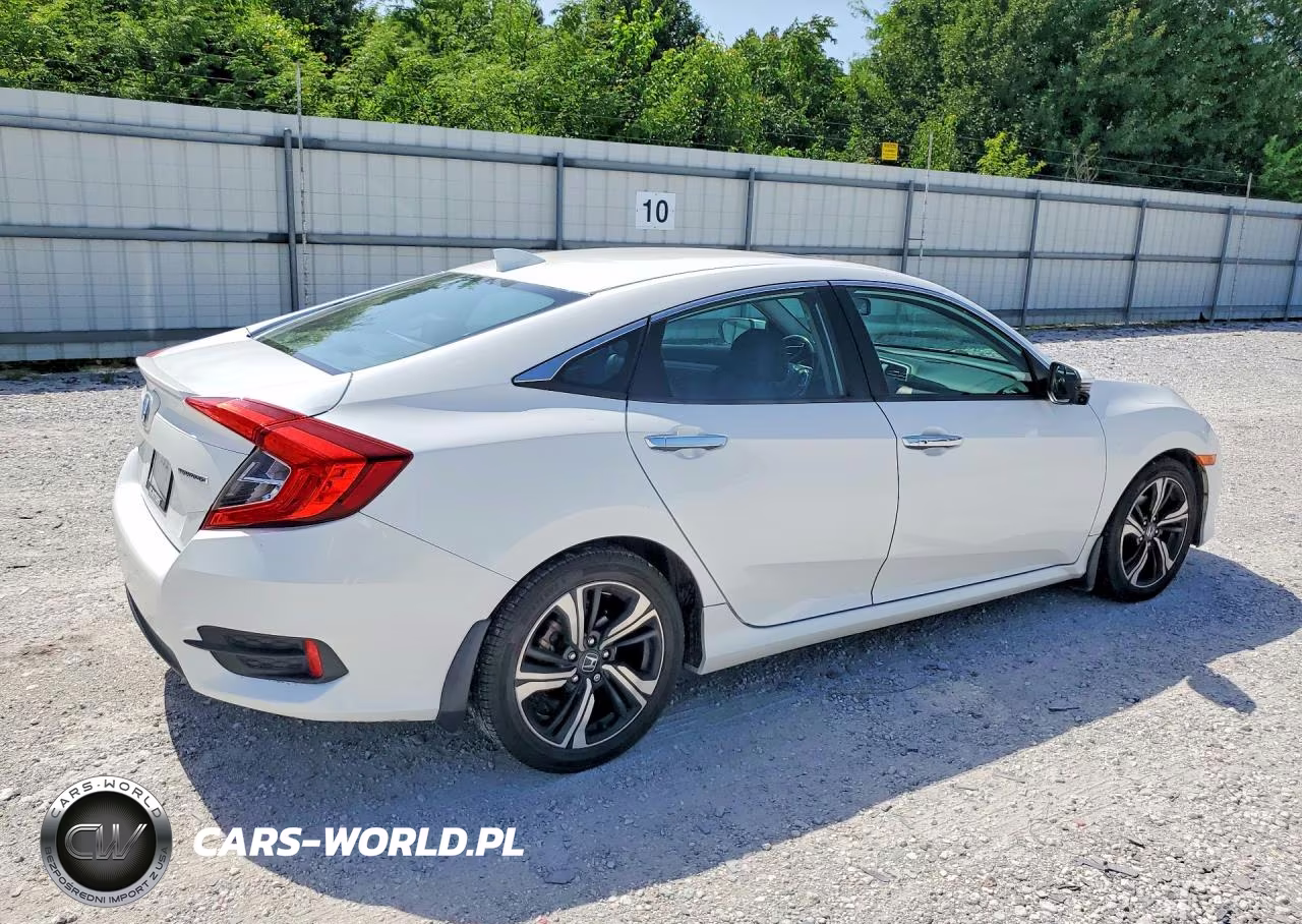 2016 Honda Civic Touring VIN:19XFC1F99GE015529 - 3