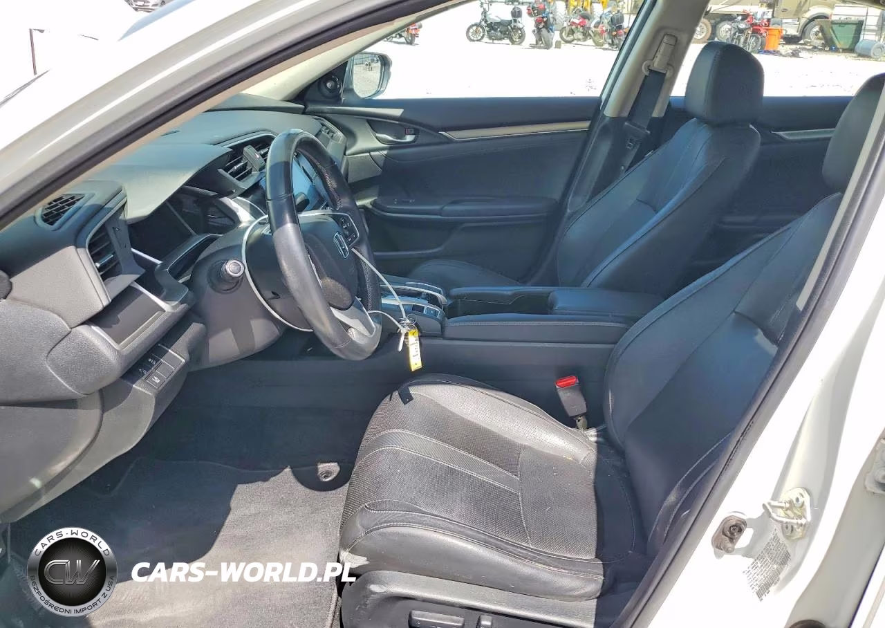 2016 Honda Civic Touring VIN:19XFC1F99GE015529 - 7