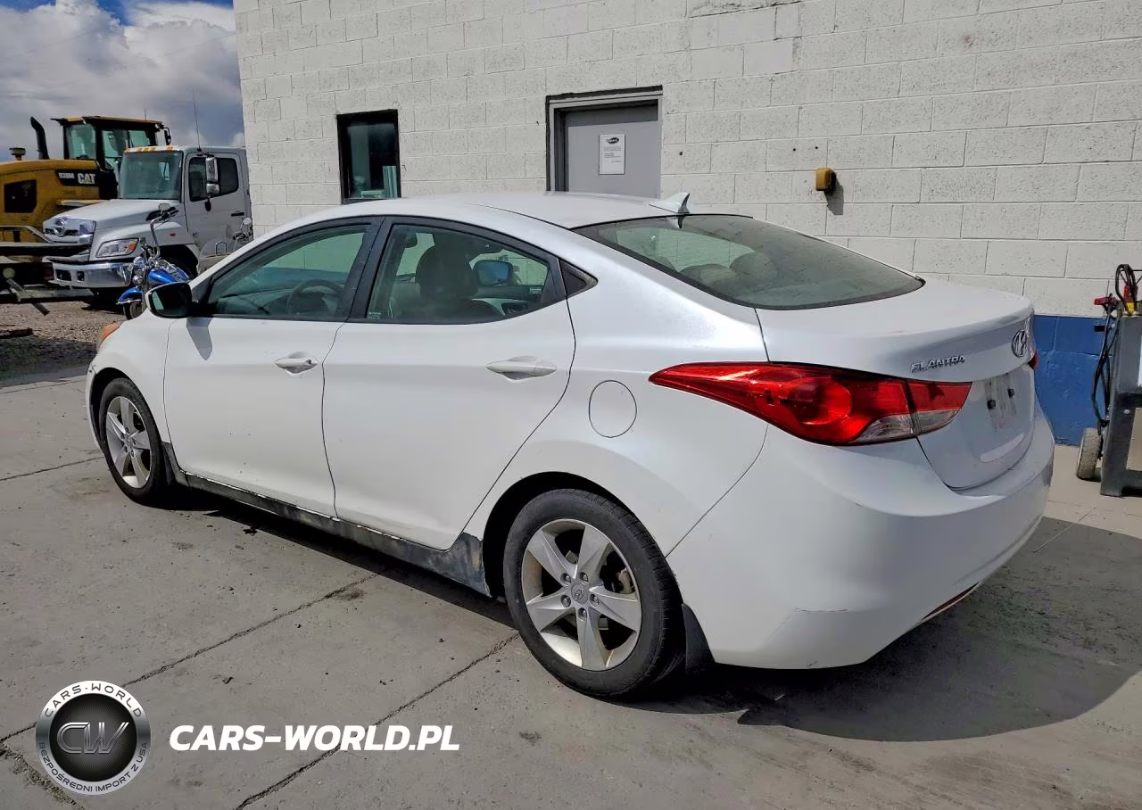 2013 Hyundai Elantra Gls VIN:5NPDH4AE0DH307074 - 2