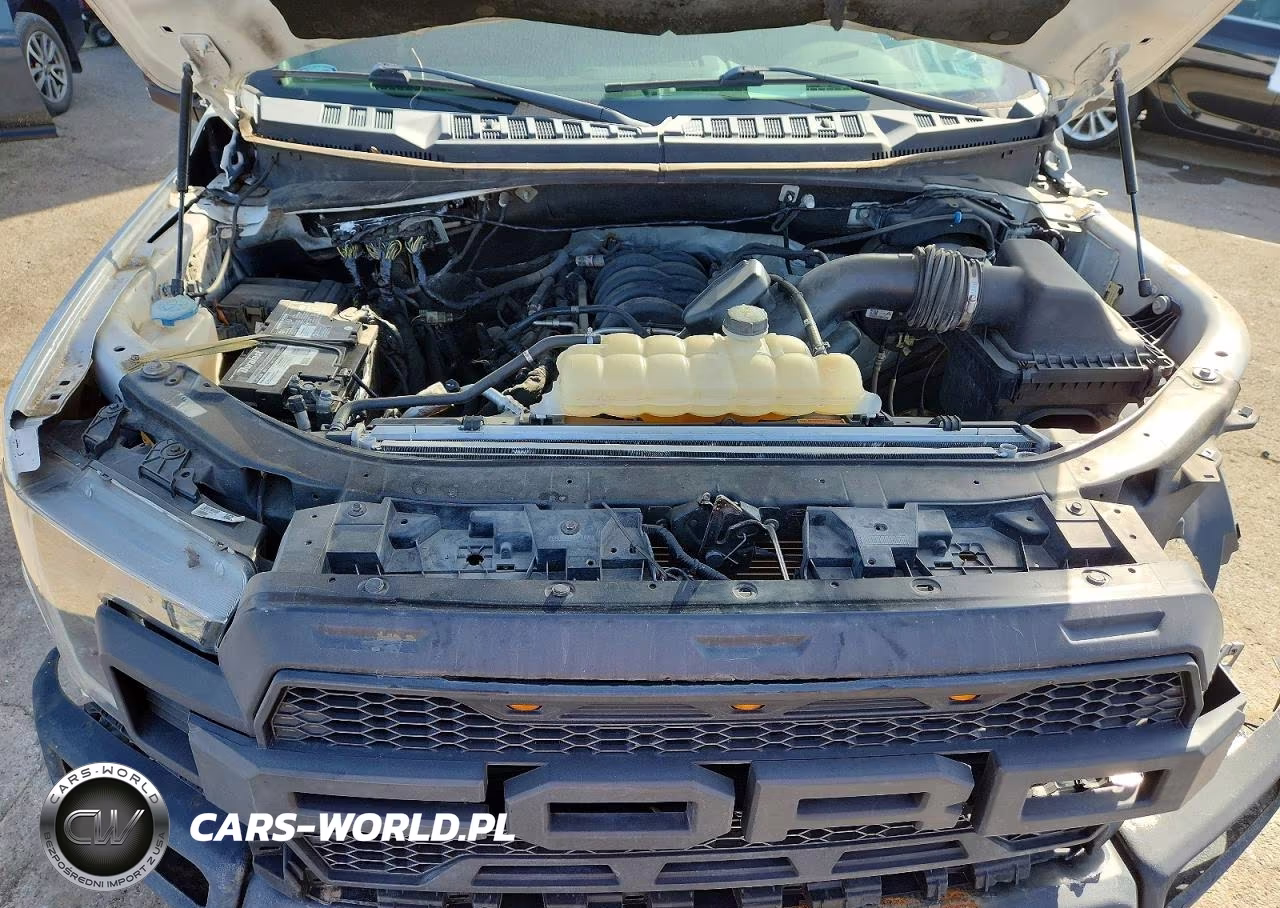 2018 Ford F-150 Xlt VIN:1FTFW1E55JKF34118 - 11