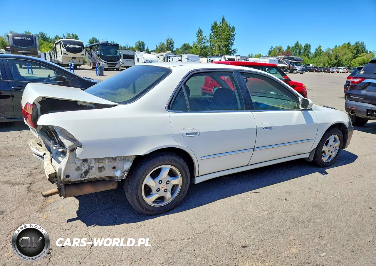 1998 Honda Accord Ex VIN:1HGCG5652WA130486 - 3