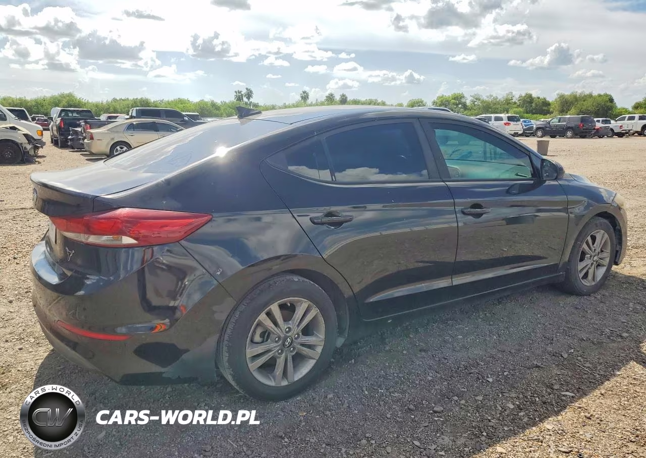 2018 Hyundai Elantra VIN:KMHD84LF0JU520593 - 3