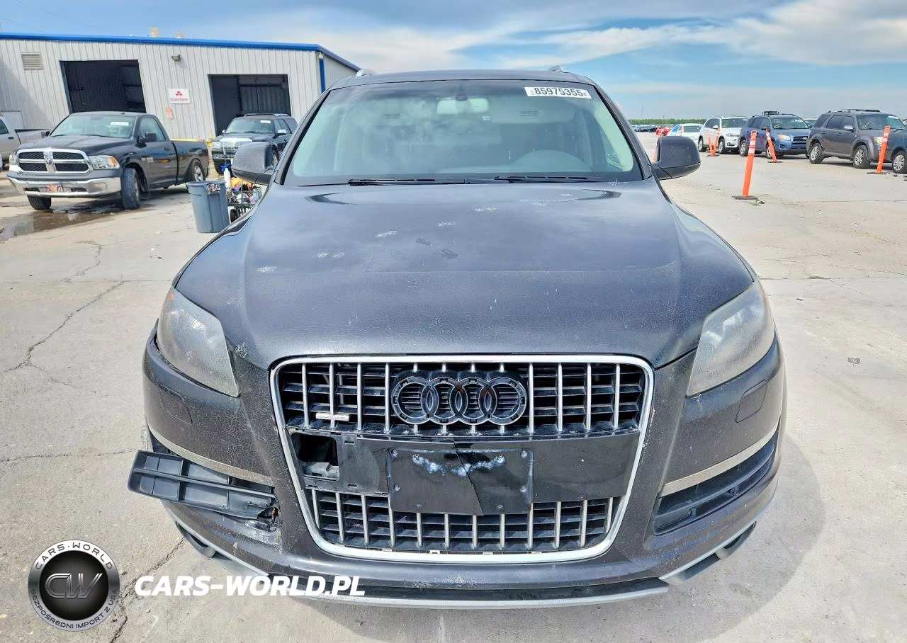 2010 Audi Q7 Premium VIN:WA1CYAFE7AD001357 - 5