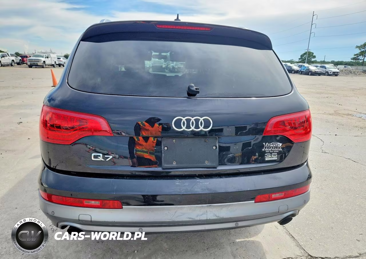 2010 Audi Q7 Premium VIN:WA1CYAFE7AD001357 - 6