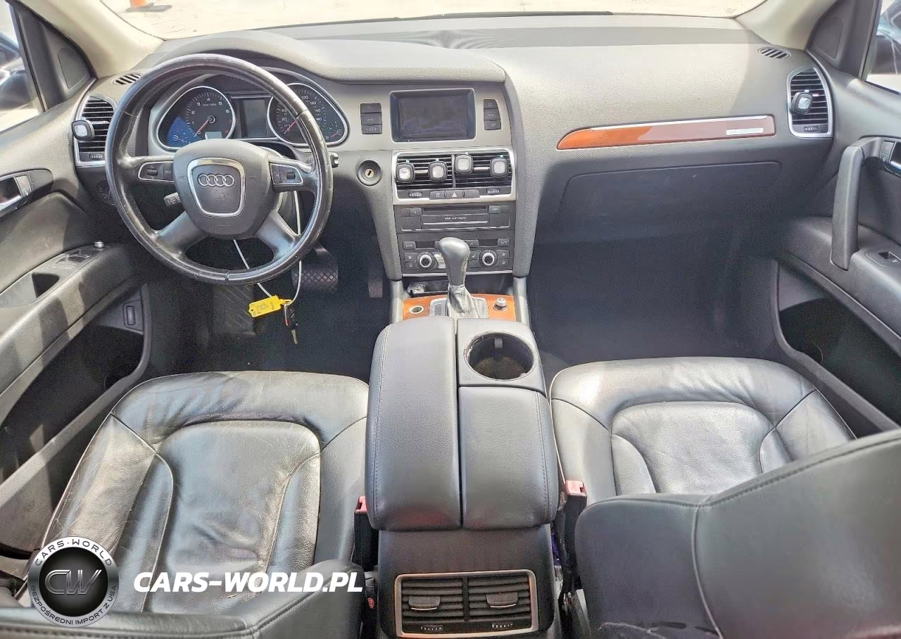2010 Audi Q7 Premium VIN:WA1CYAFE7AD001357 - 8