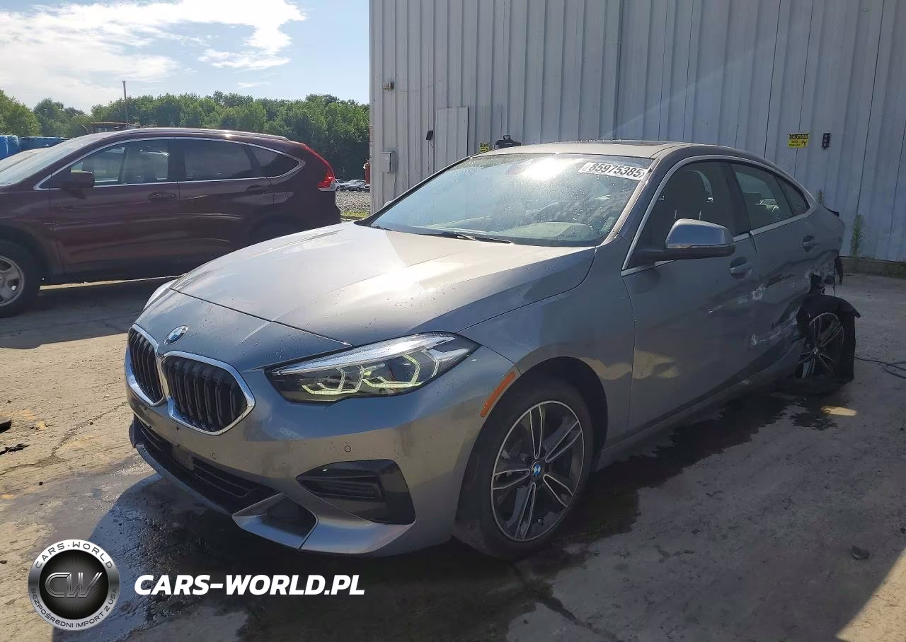 2024 BMW 228Xi – zdjęcie 1 z 12