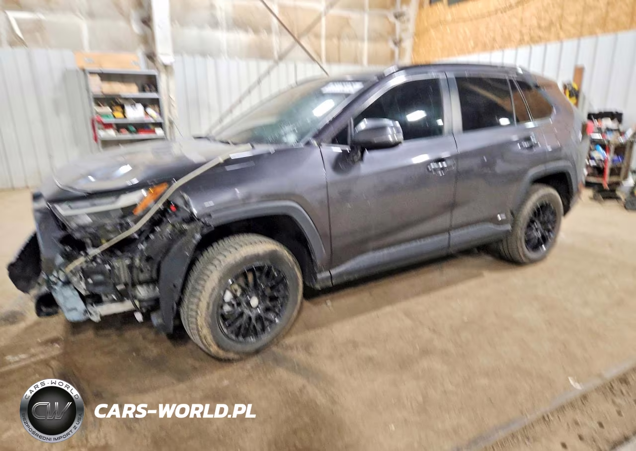 2022 TOYOTA RAV4 XLE P – zdjęcie 1 z 13