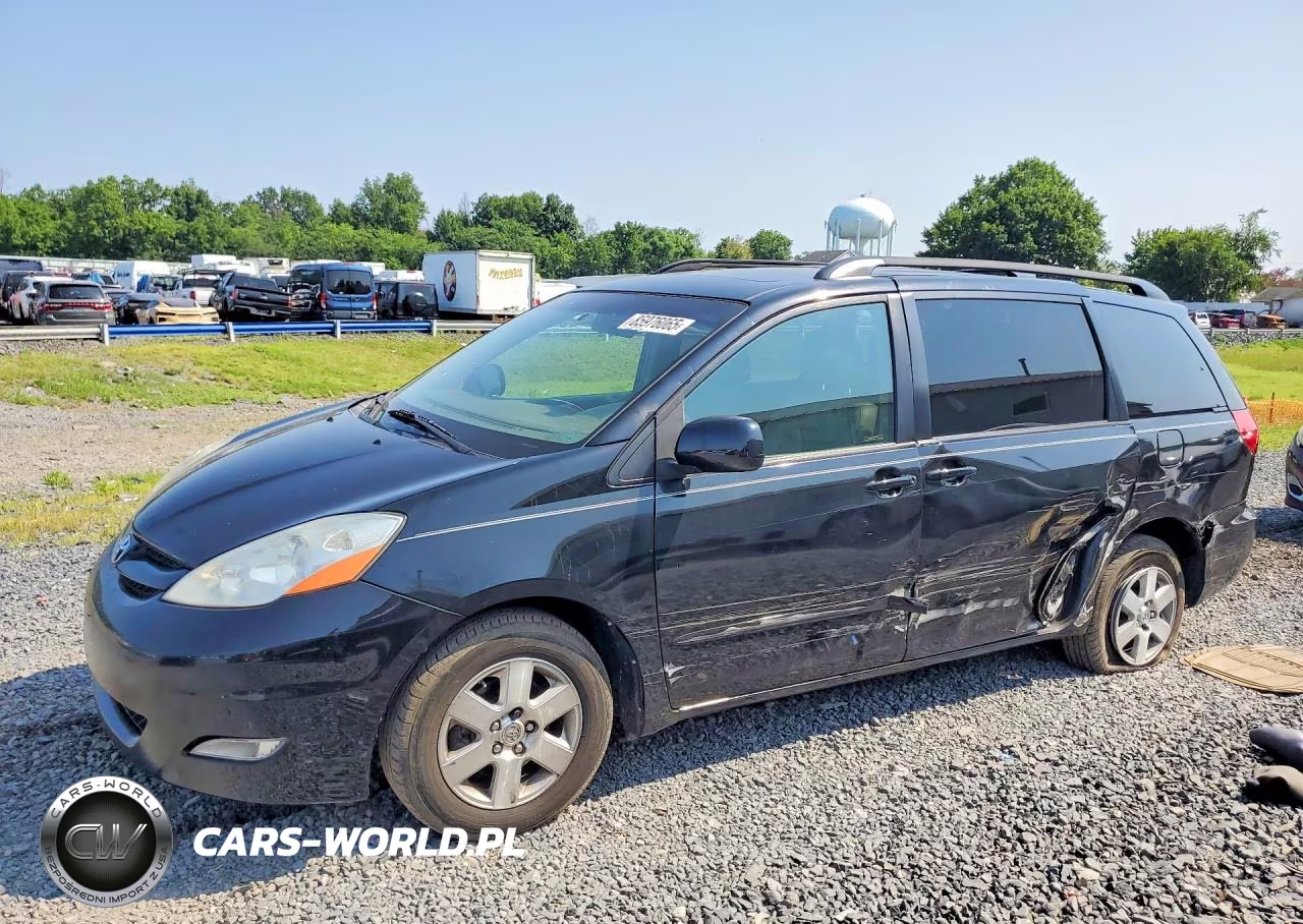 2010 Toyota Sienna Xle