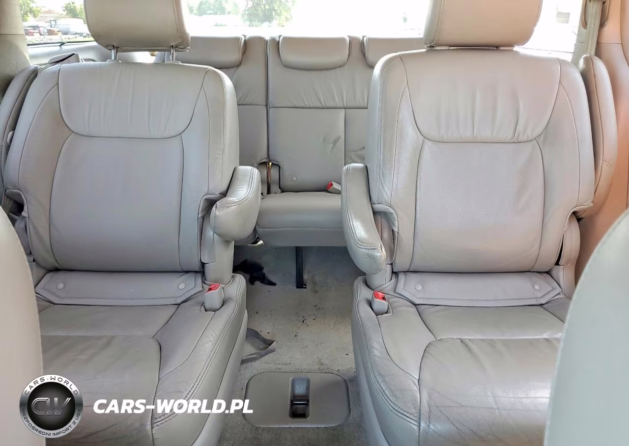 2010 Toyota Sienna Xle VIN:5TDYK4CC4AS306112 - 10