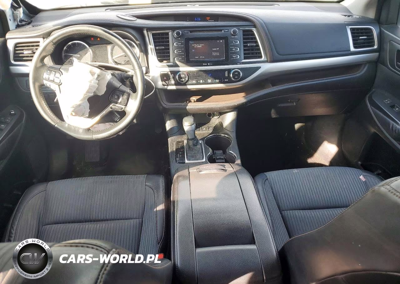 2015 Toyota Highlander Le Plus VIN:5TDBKRFH6FS138121 - 8
