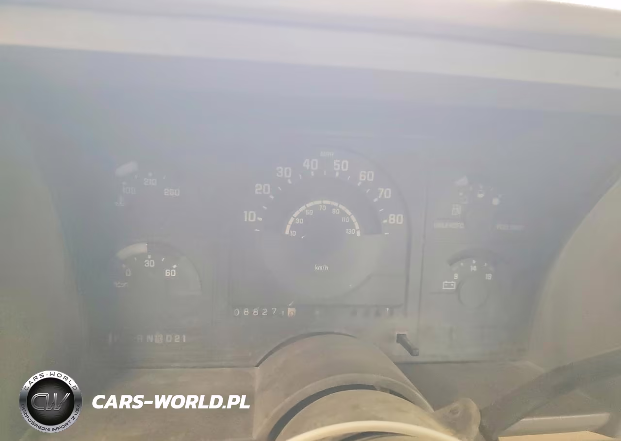 1989 Chevrolet Gmt-400 C1500 VIN:1GCDC14K6KE252366 - 9