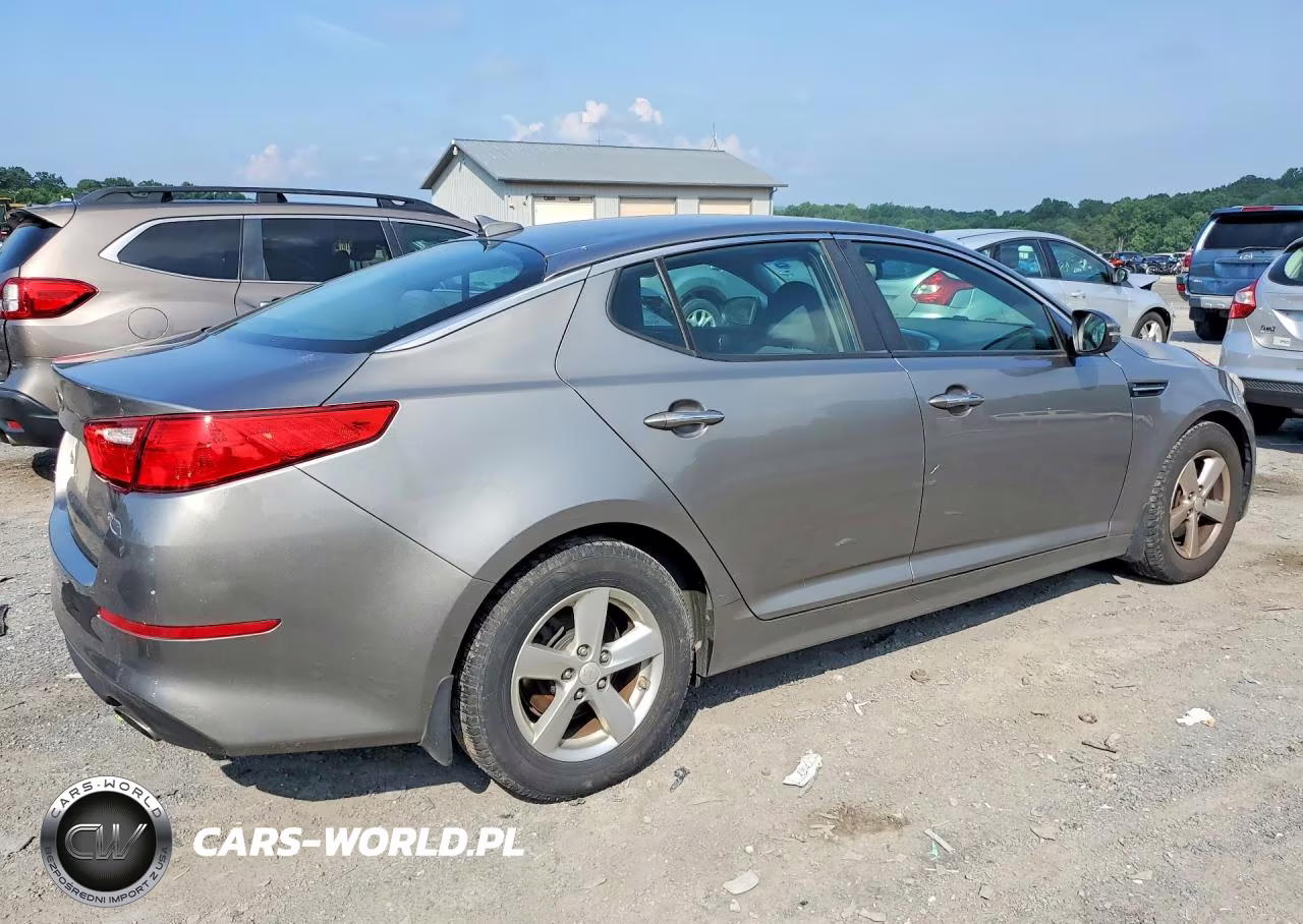 2015 Kia Optima Lx VIN:5XXGM4A78FG515969 - 3