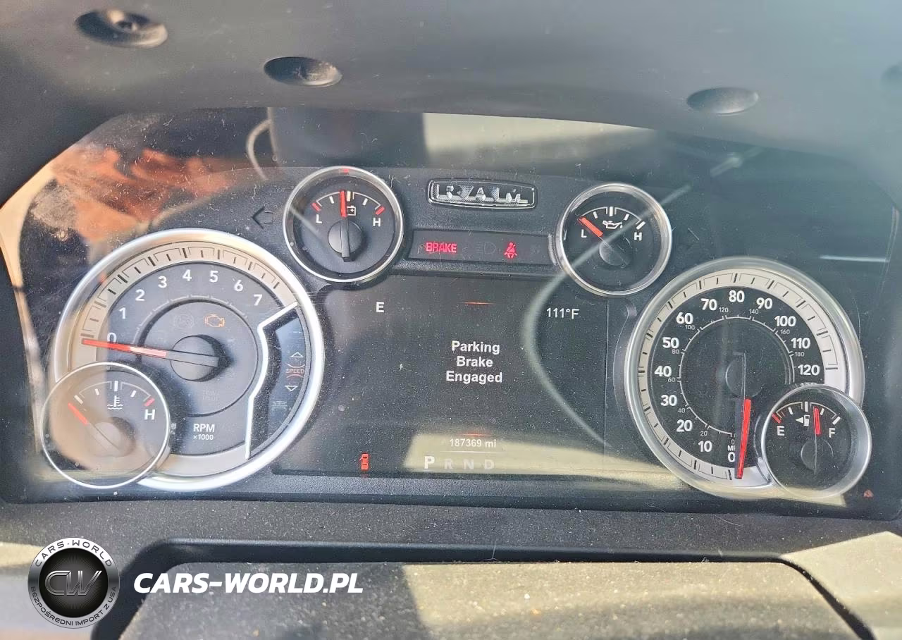 2015 Ram 2500 Powerwagon VIN:3C6TR5EJ4FG581533 - 9