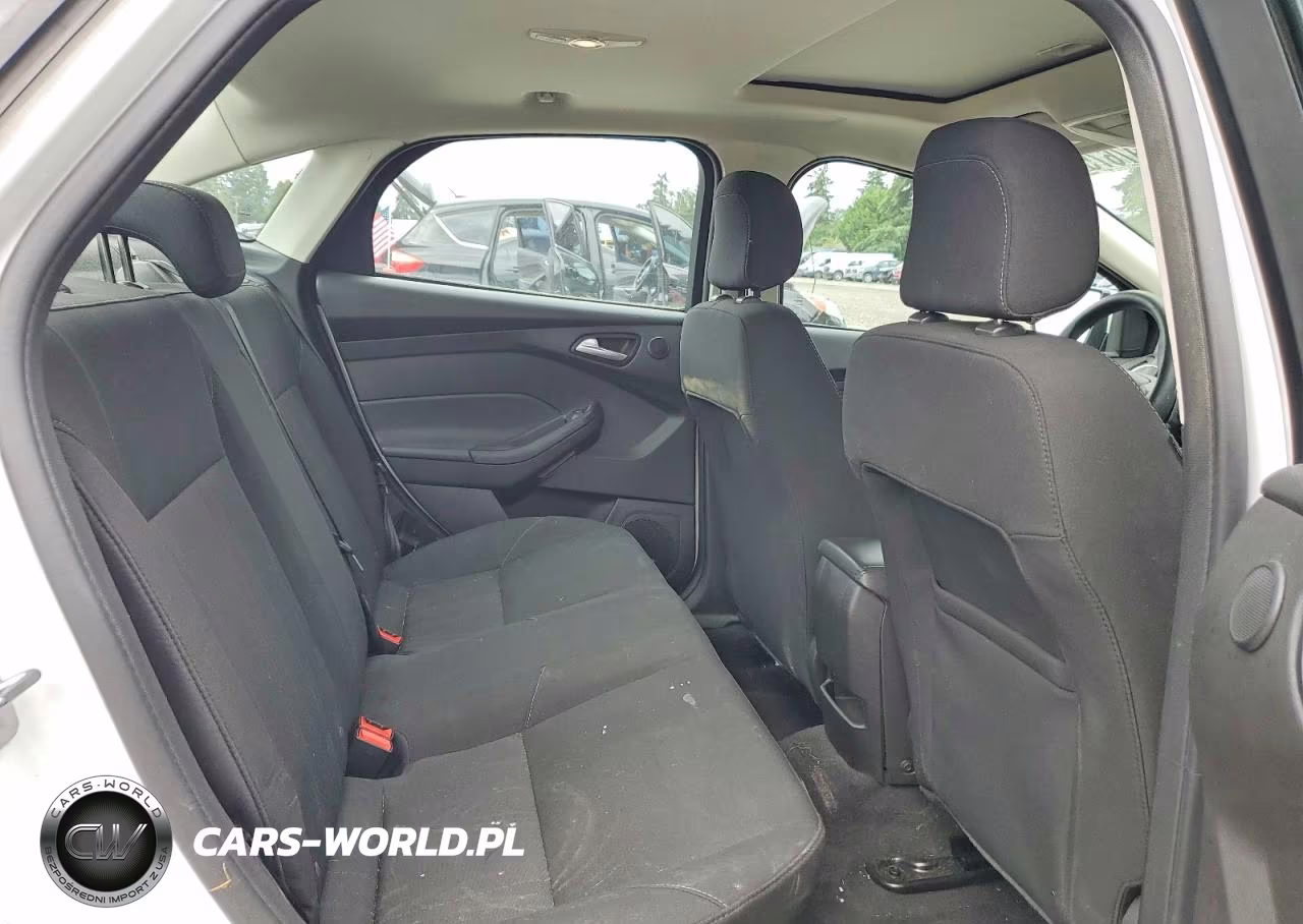 2018 Ford Focus Sel VIN:1FADP3H28JL233652 - 10
