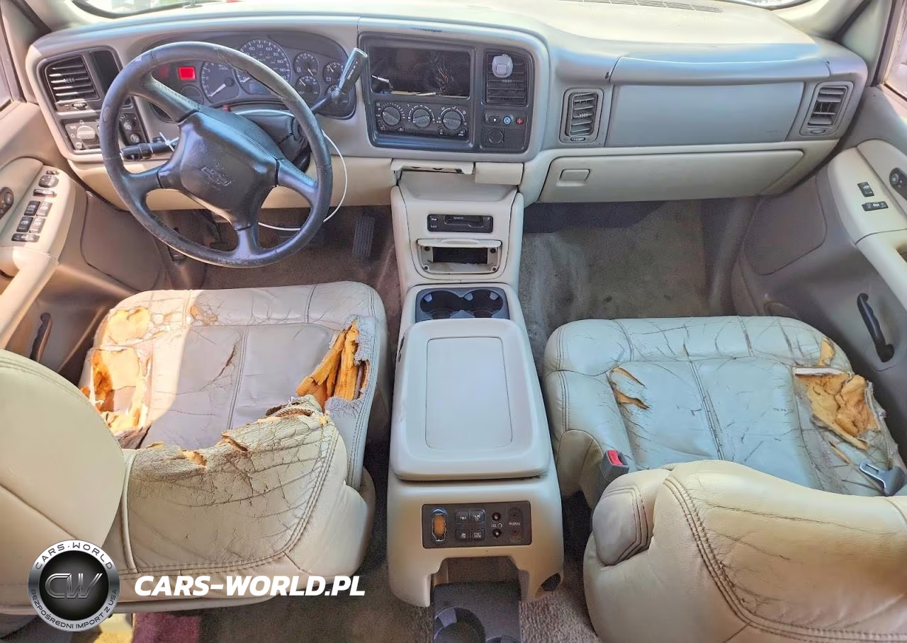 2002 Chevrolet Tahoe C1500 VIN:1GNEC13TX2R131290 - 8