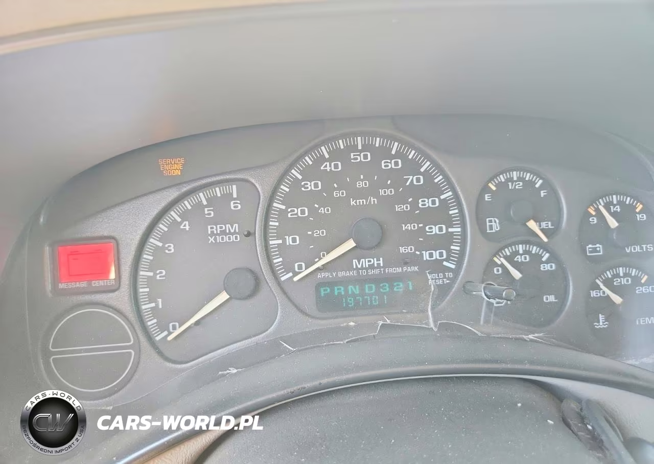 2002 Chevrolet Tahoe C1500 VIN:1GNEC13TX2R131290 - 9