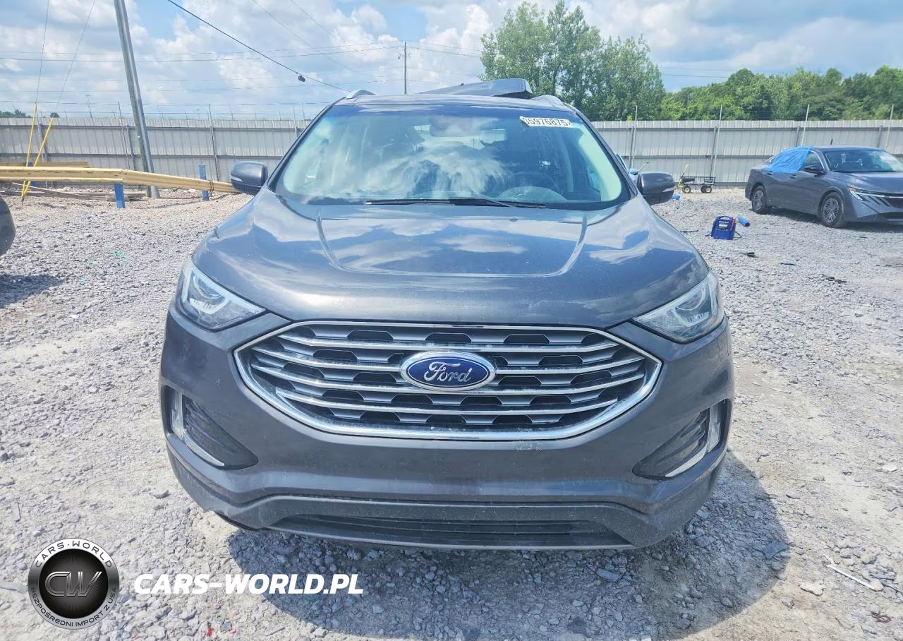 2019 Ford Edge Titanium VIN:2FMPK3K94KBC02617 - 5