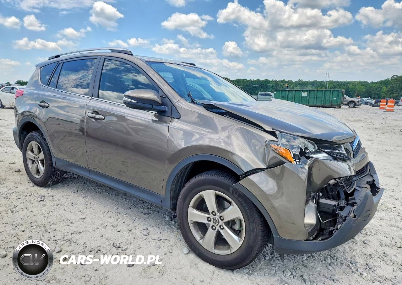 2015 Toyota Rav4 Xle VIN:JTMWFREV5FD073710 - 4