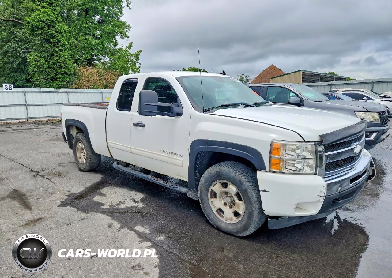 2011 Chevrolet Silverado 1500 Lt VIN:1GCRKSE3XBZ215982 - 4