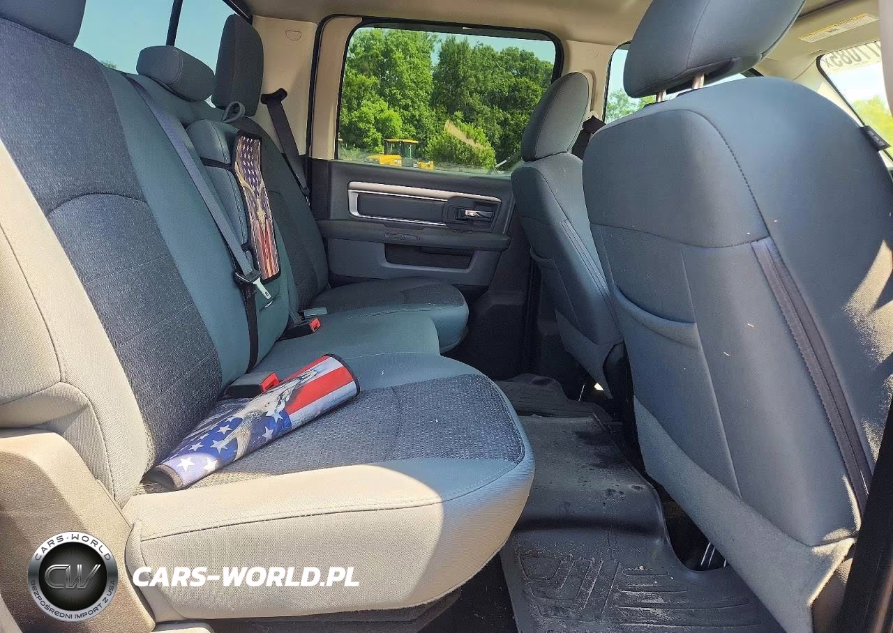 2017 Ram 1500 Slt VIN:3C6RR6LT4HG563847 - 10