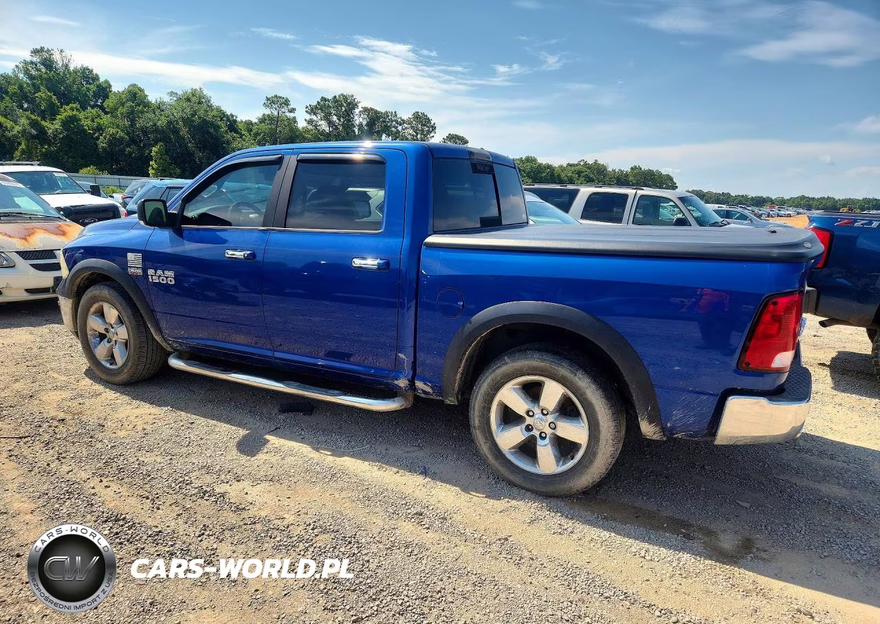 2017 Ram 1500 Slt VIN:3C6RR6LT4HG563847 - 2