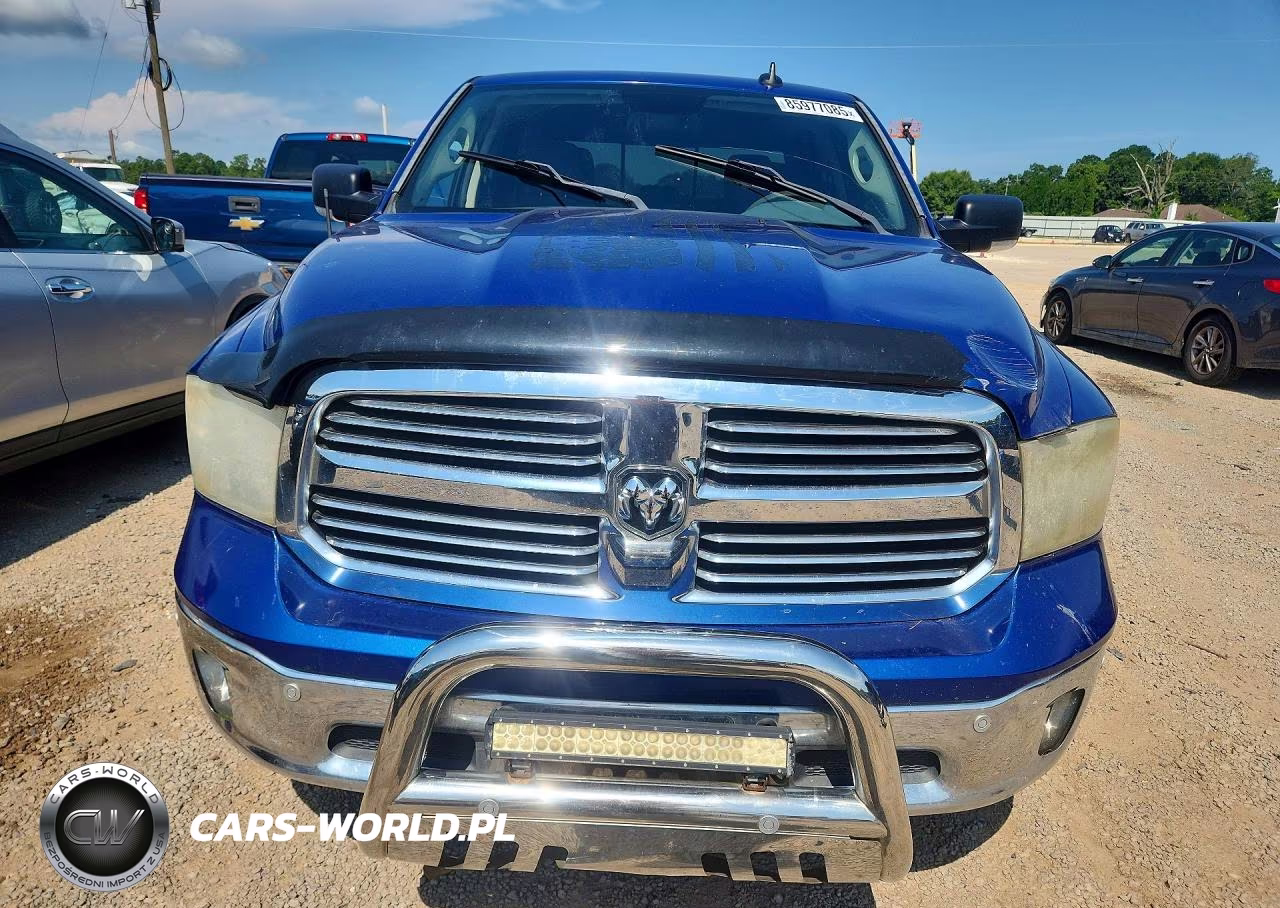 2017 Ram 1500 Slt VIN:3C6RR6LT4HG563847 - 5