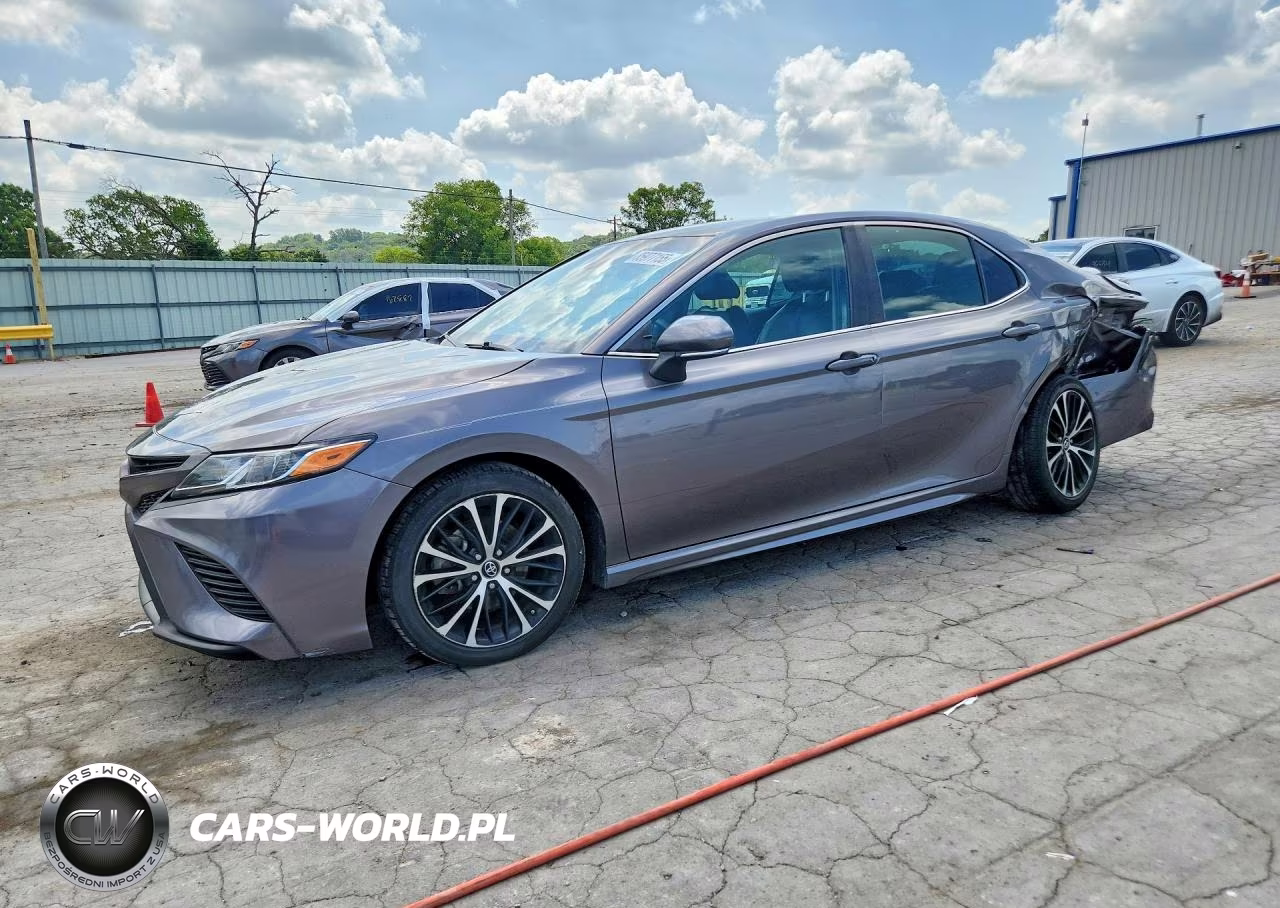 2020 Toyota Camry Se