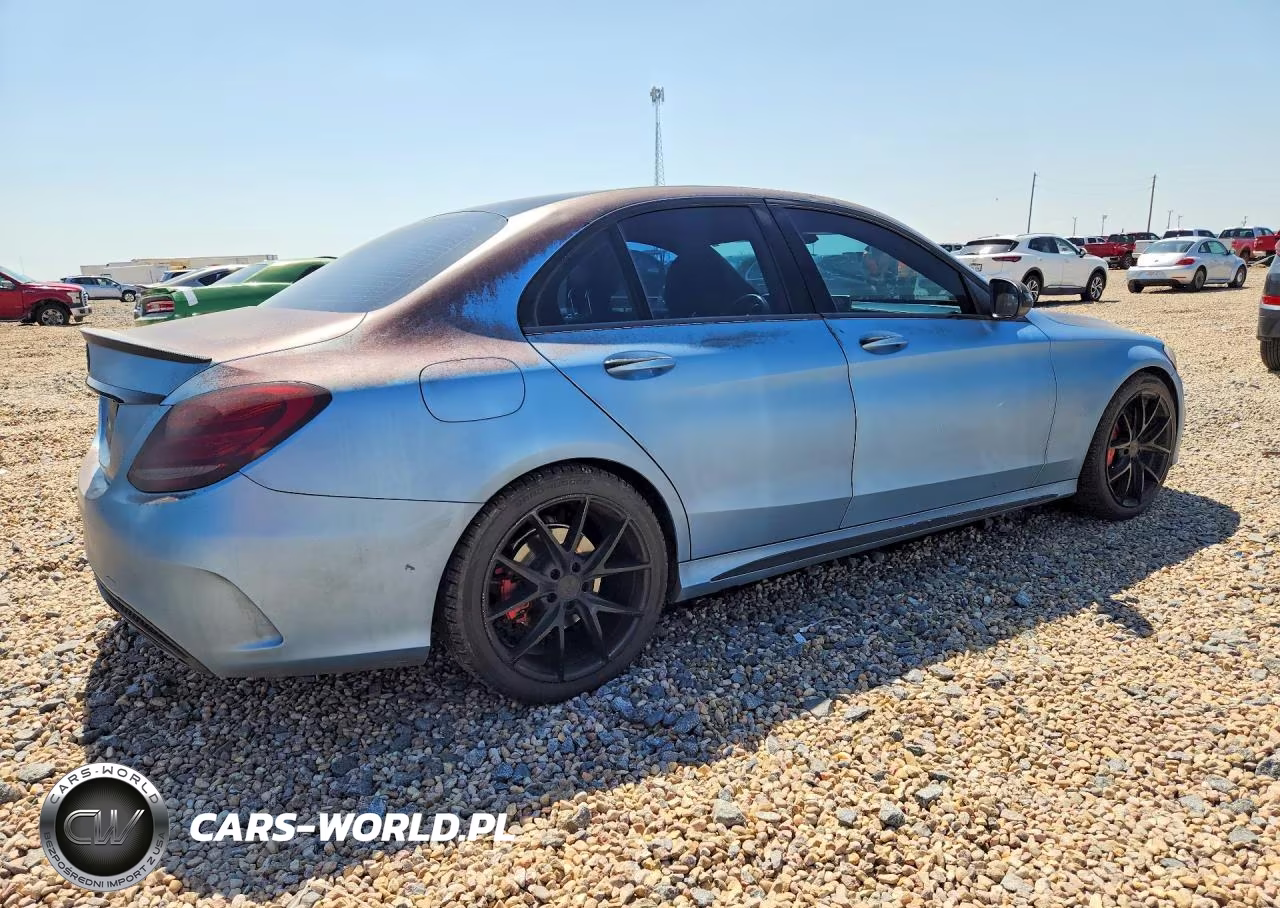 2016 Mercedes-Benz C 300 4Matic VIN:55SWF4KB8GU109475 - 3