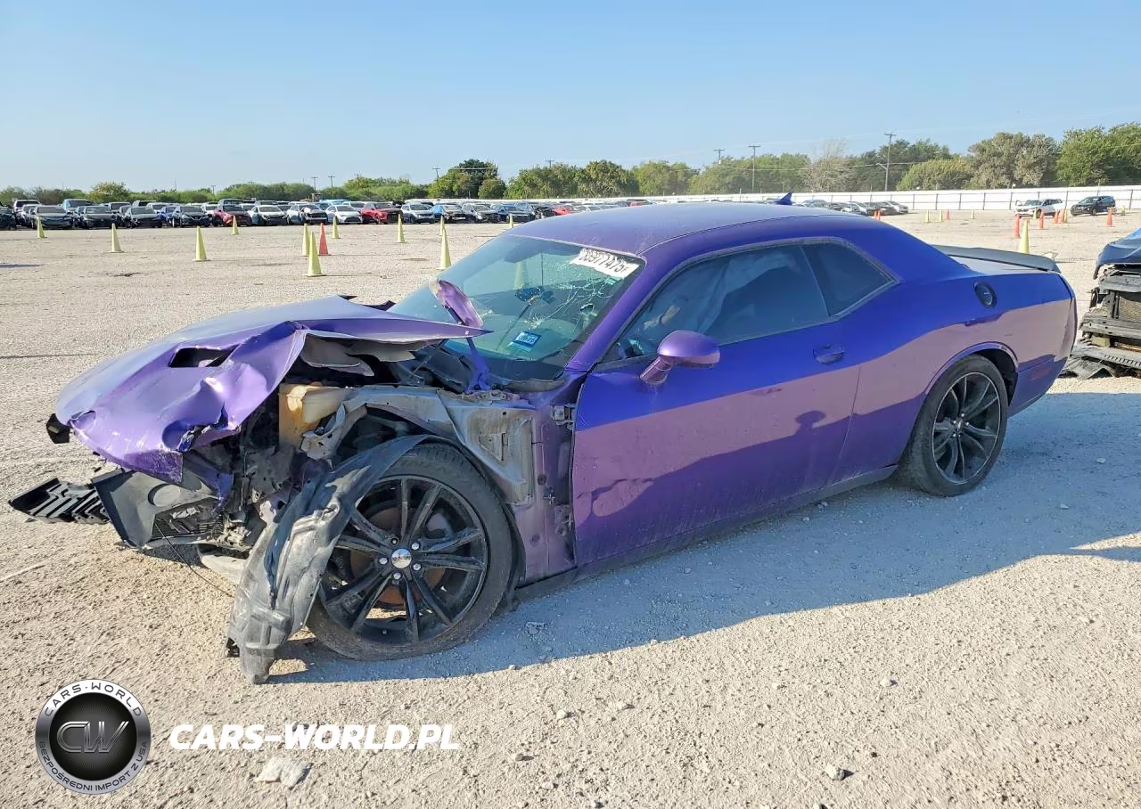 2018 Dodge Challenger Sxt VIN:2C3CDZAG7JH314523 - 1