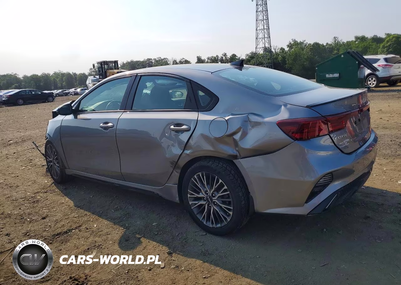 2022 Kia Forte Gt Line VIN:3KPF54AD1NE486191 - 2