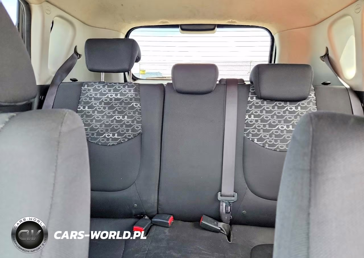 2010 Kia Soul + VIN:KNDJT2A25A7700189 - 10