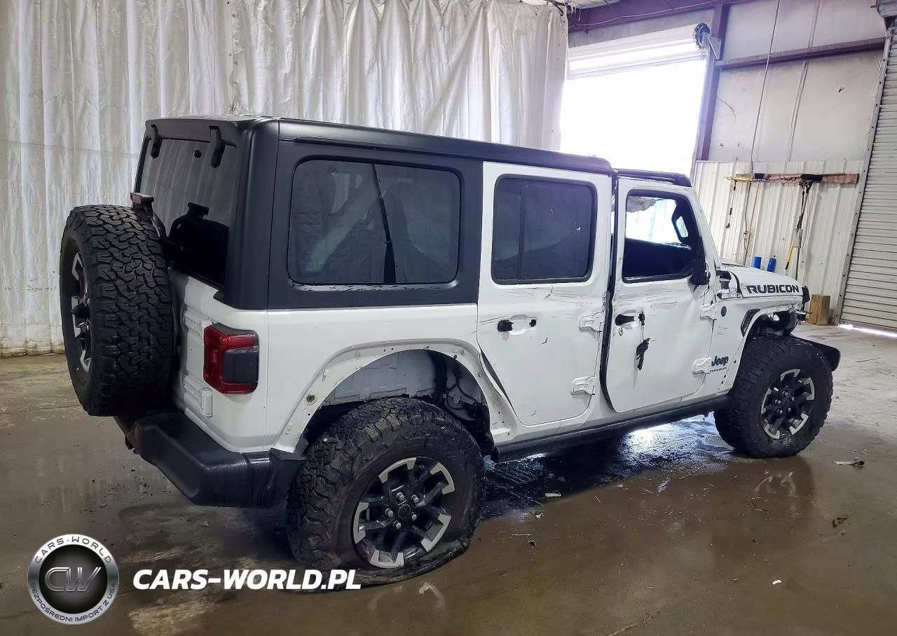 2024 Jeep Wrangler Rubicon 4Xe VIN:1C4RJXR6XRW292593 - 3