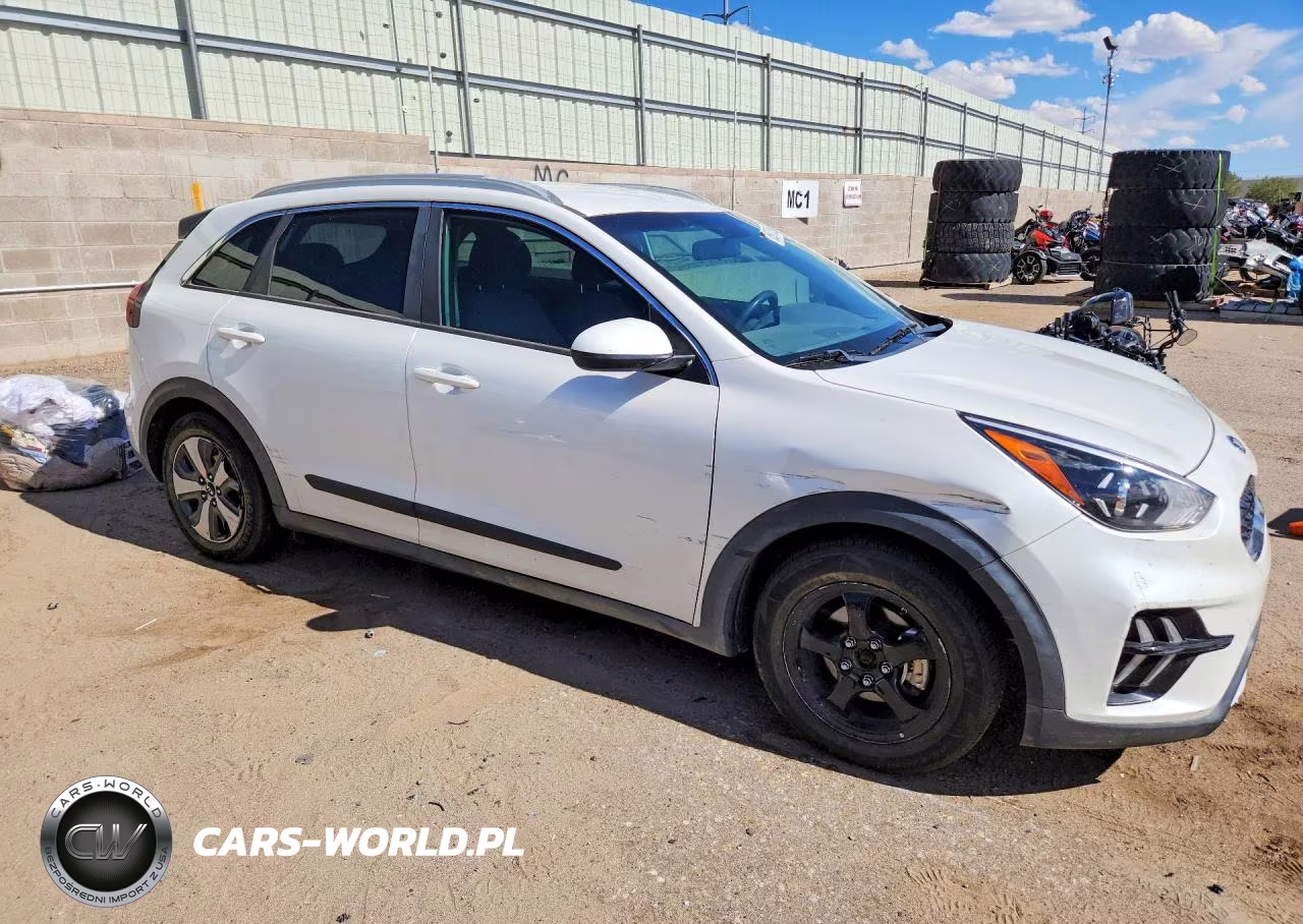 2020 Kia Niro Lx VIN:KNDCB3LC0L5367793 - 4
