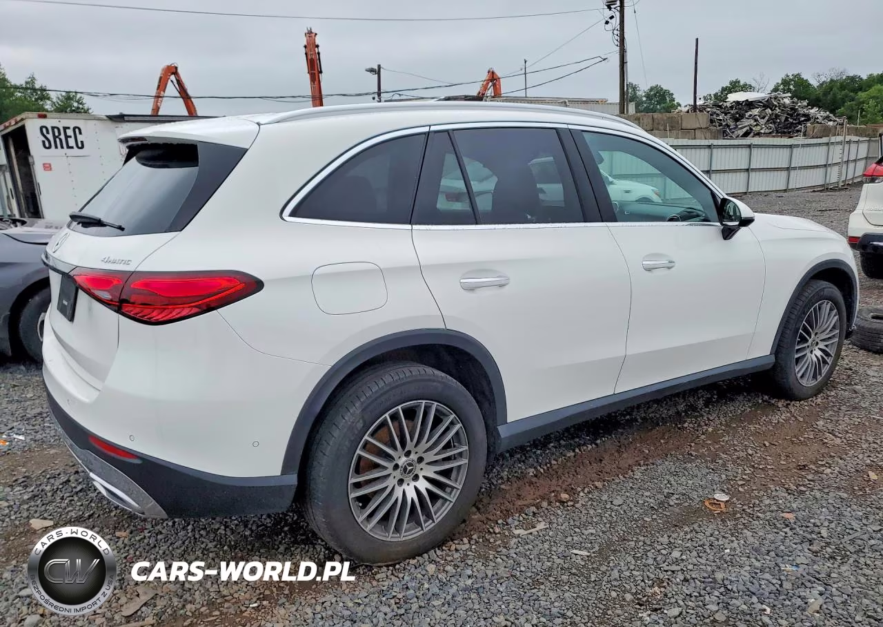 2025 Mercedes-Benz Glc 300 4Matic VIN:W1NKM4HB2SF318981 - 3