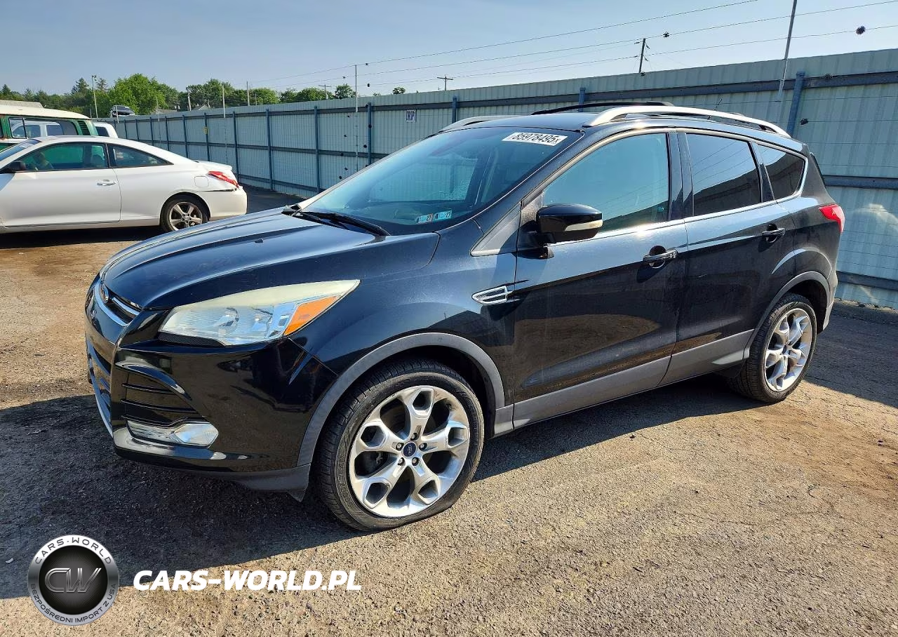 2015 Ford Escape Titanium – zdjęcie 1 z 13