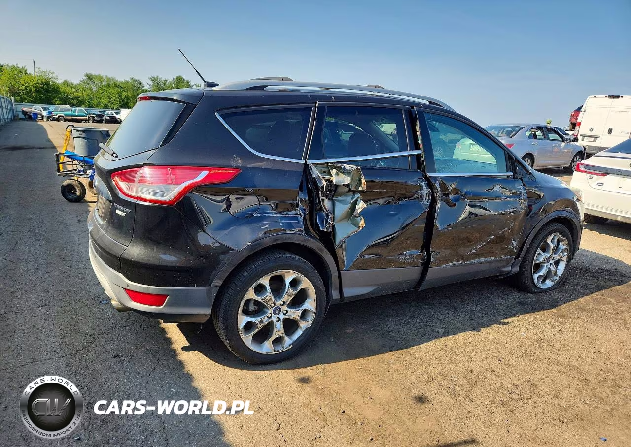 2015 Ford Escape Titanium VIN:1FMCU9J94FUB10615 - 3