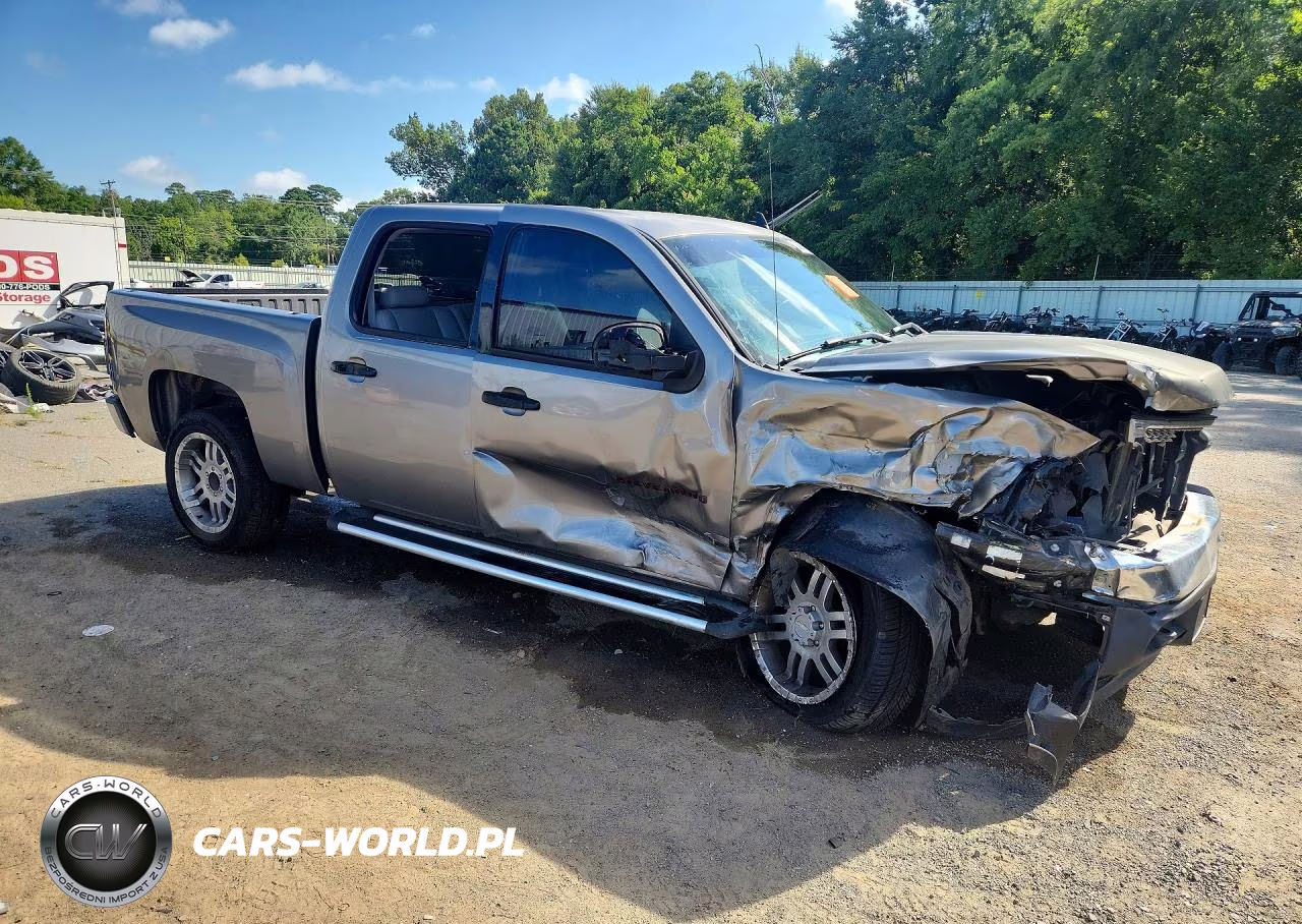 2008 Chevrolet Silverado C1500 VIN:3GCEC13C08G186090 - 4