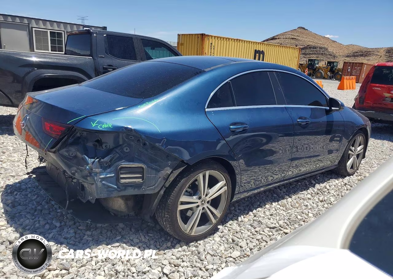 2020 Mercedes-Benz Cla 250 VIN:W1K5J4GB1LN090273 - 3