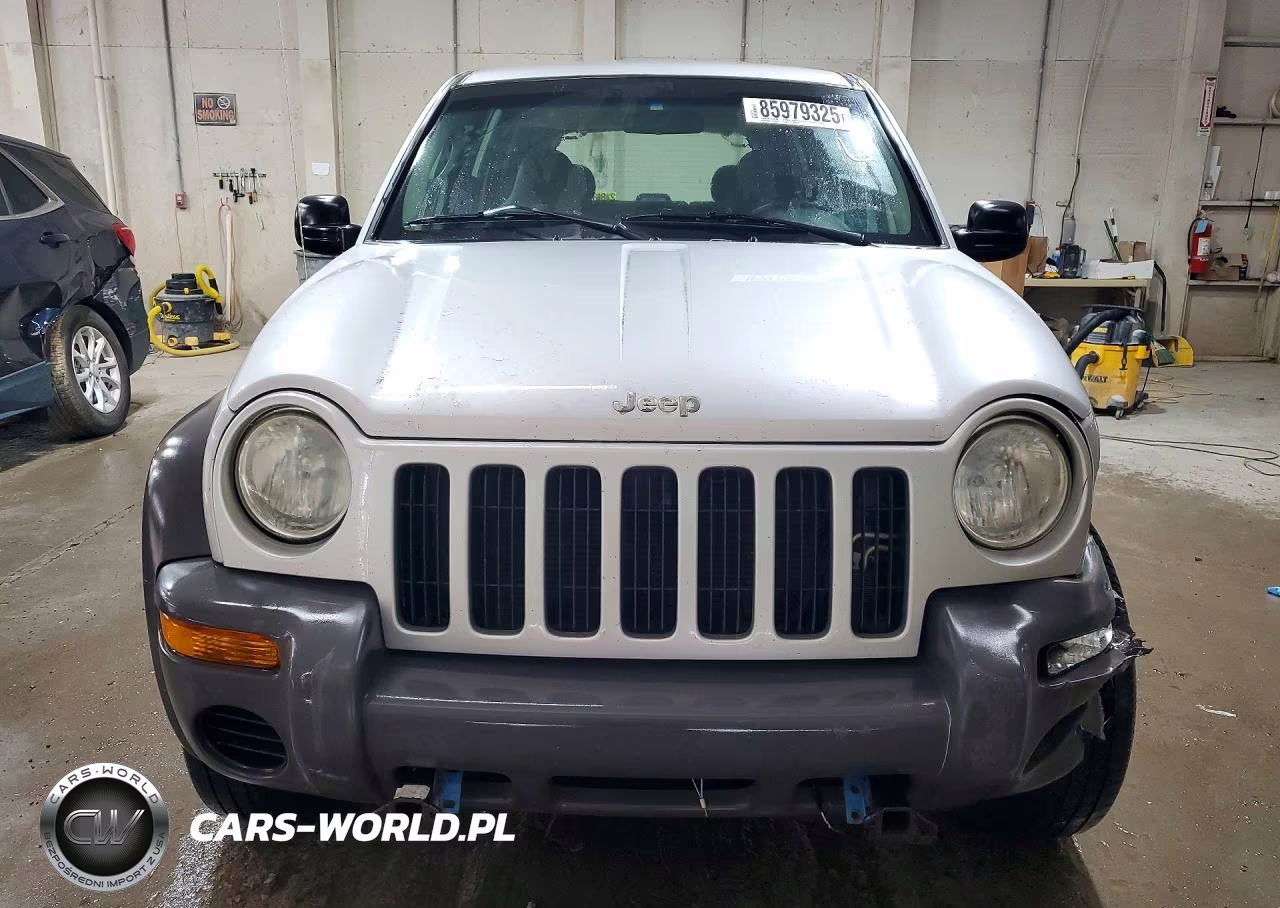 2002 Jeep Liberty Sport VIN:1J4GL48K12W229932 - 5