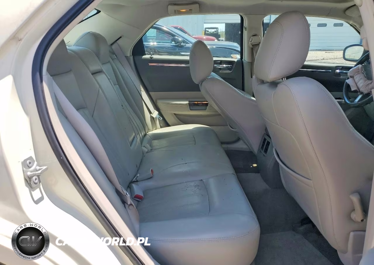 2009 Chrysler 300C VIN:2C3KA63T69H580821 - 10