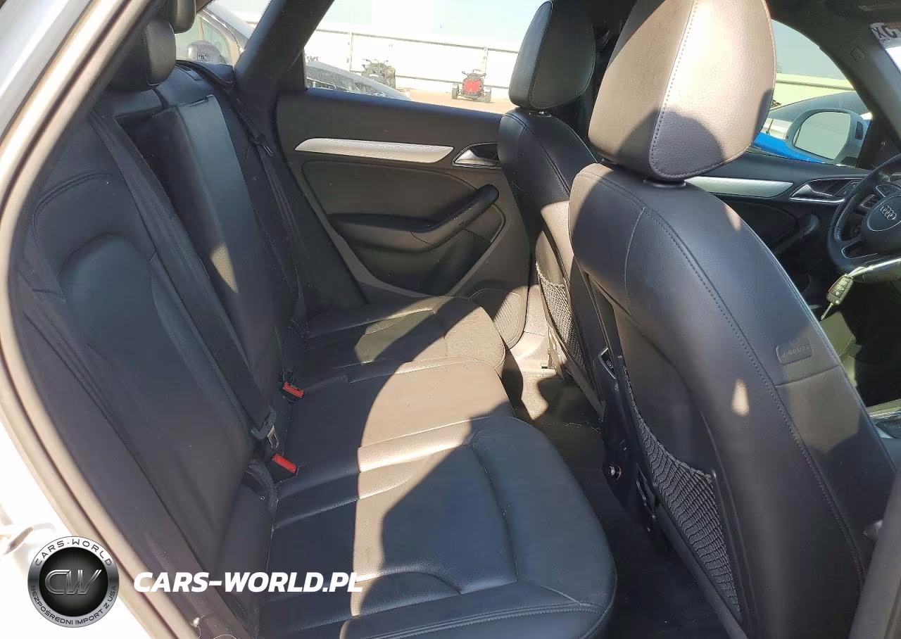 2016 Audi Q3 Premium Plus VIN:WA1EFCFS3GR003618 - 11
