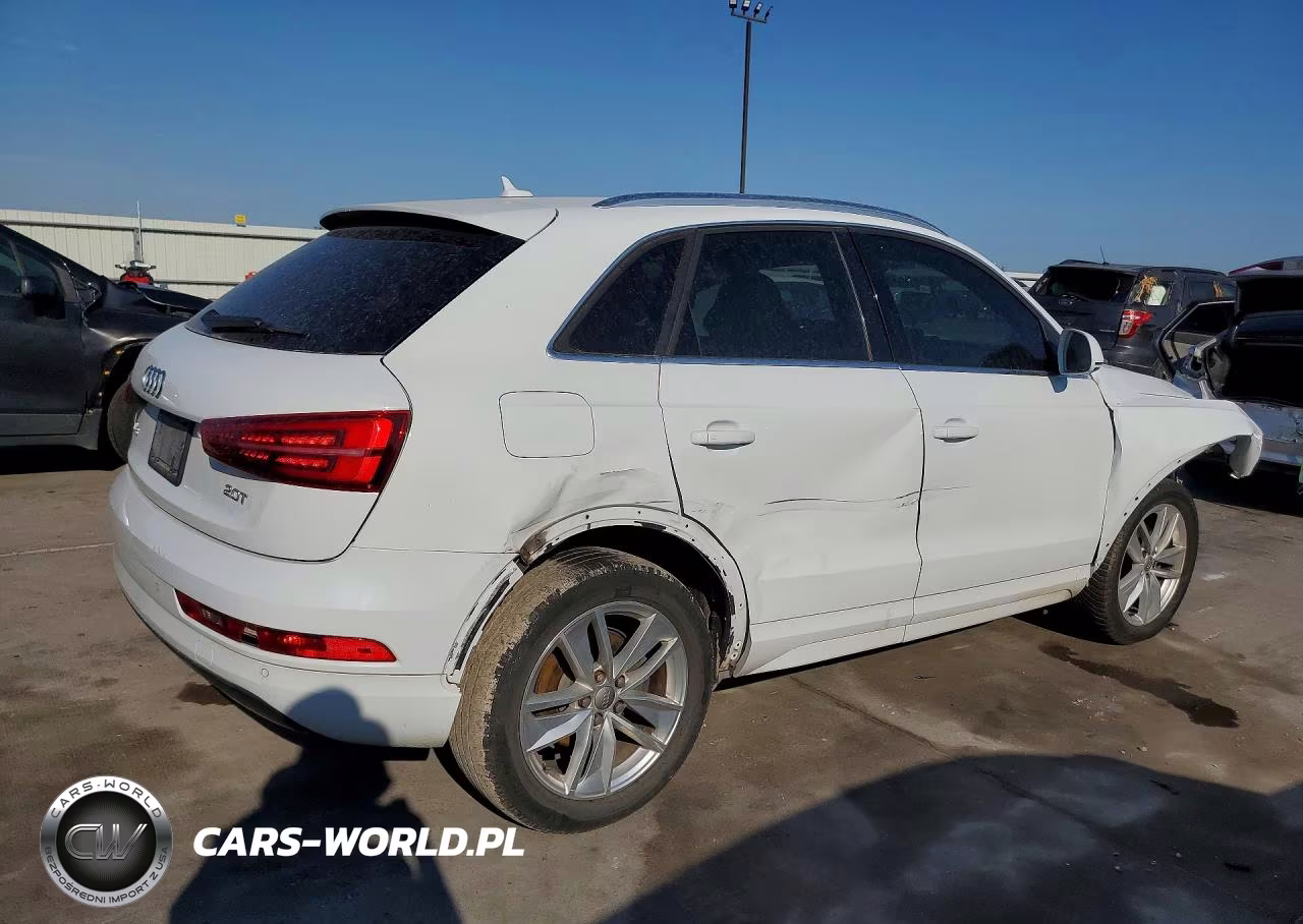 2016 Audi Q3 Premium Plus VIN:WA1EFCFS3GR003618 - 3